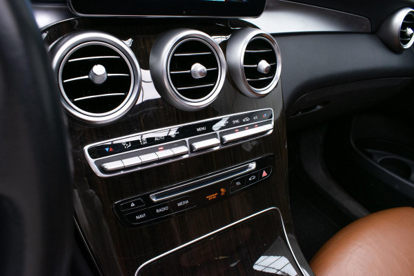 Mercedes-Benz GLC GLC250 4MATIC |Pano|Keyless|Leder|Cruise|Camera|