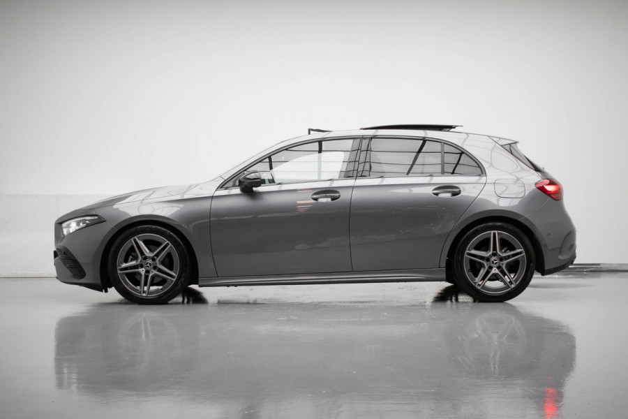 Mercedes-Benz A-Klasse A180 Star Edition Luxury |Pano|Memory|360Cam|HUD|Ambient|