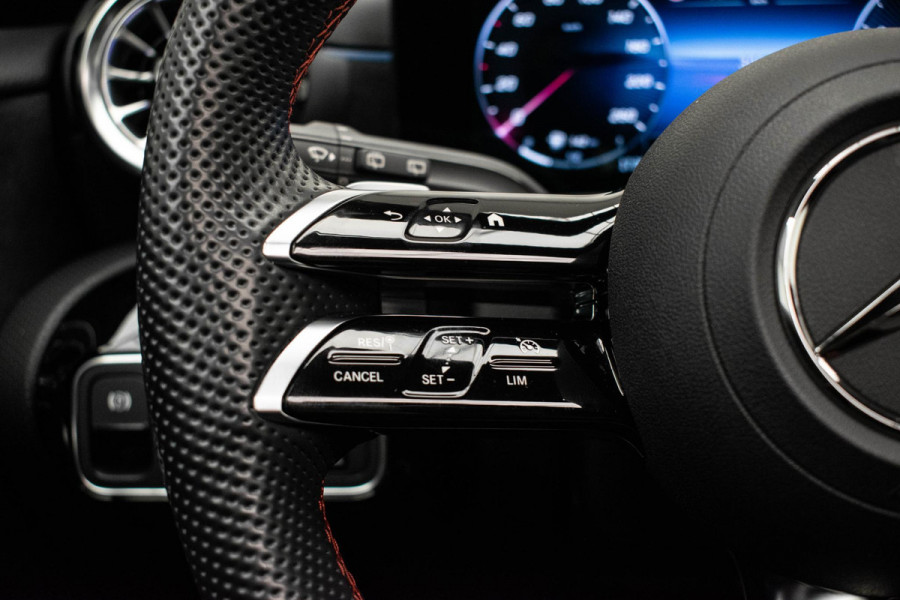 Mercedes-Benz A-Klasse A180 Star Edition Luxury |Pano|Memory|360Cam|HUD|Ambient|