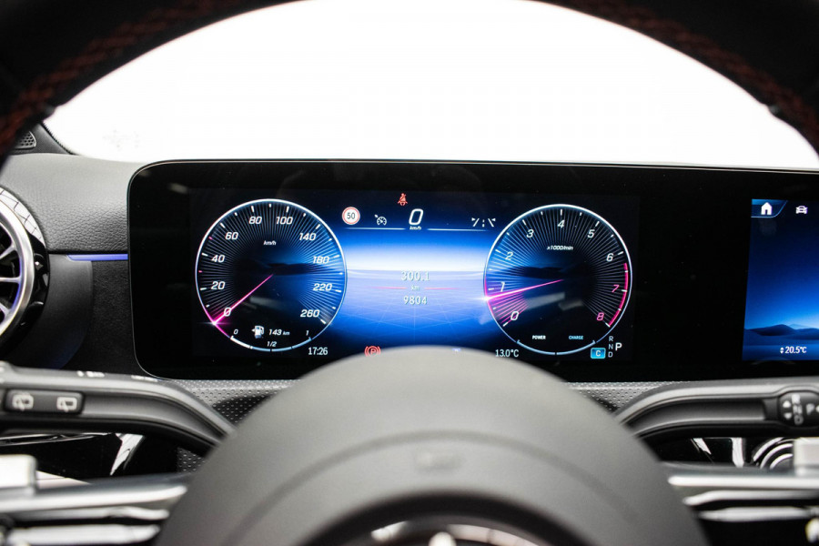 Mercedes-Benz A-Klasse A180 Star Edition Luxury |Pano|Memory|360Cam|HUD|Ambient|