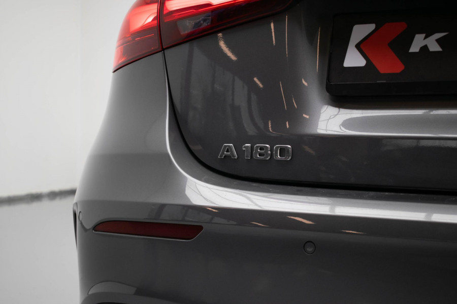 Mercedes-Benz A-Klasse A180 Star Edition Luxury |Pano|Memory|360Cam|HUD|Ambient|