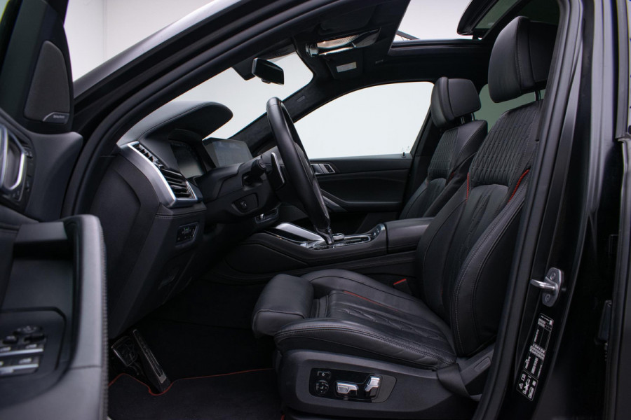 BMW X6 M50i Black Vermilion Edition | VERKOCHT