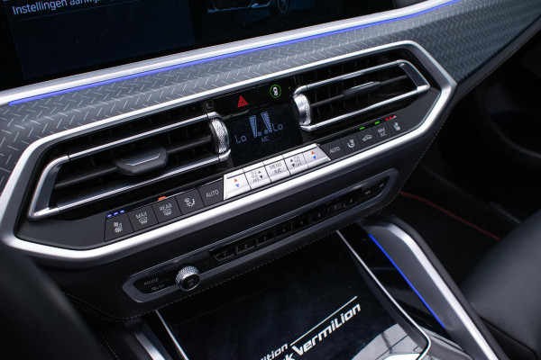 BMW X6 M50i Black Vermilion Edition | VERKOCHT