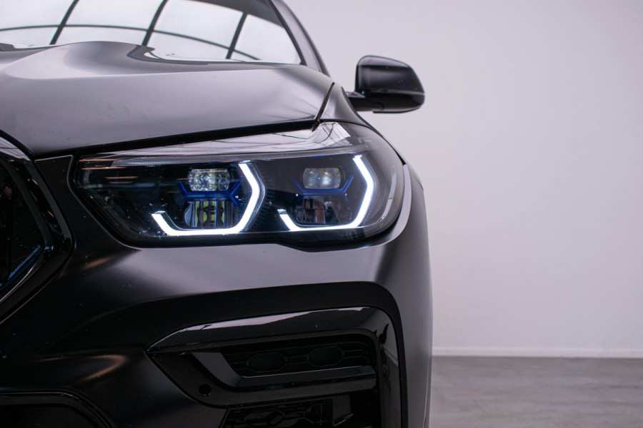 BMW X6 M50i Black Vermilion Edition | VERKOCHT