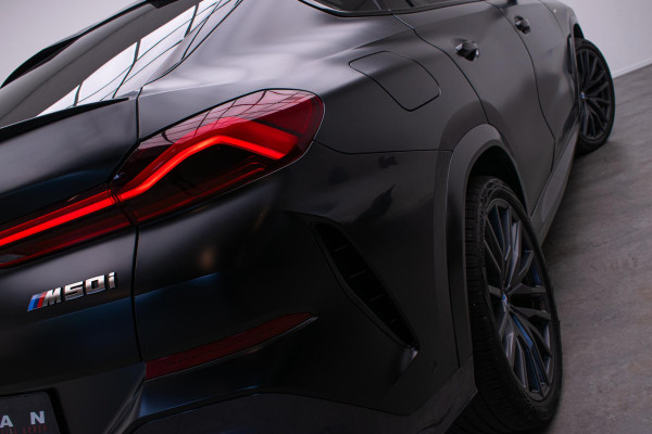 BMW X6 M50i Black Vermilion Edition | VERKOCHT