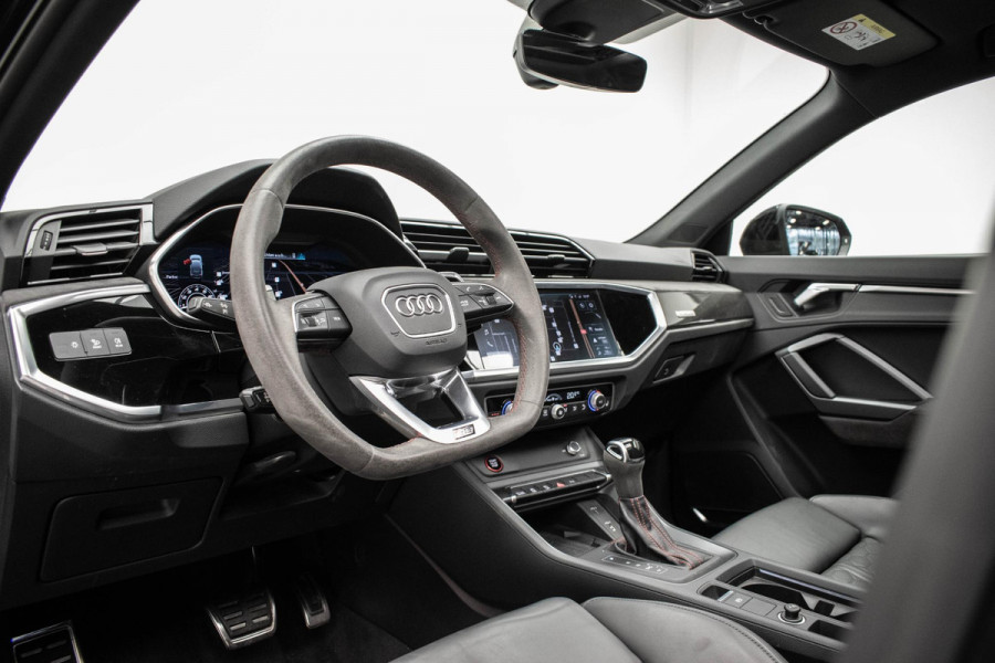 Audi RSQ3 Sportback TFSI |Pano|B&O|RS Seats|Ambient|Adaptive|