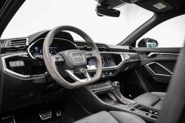 Audi RSQ3 Sportback TFSI |Pano|B&O|RS Seats|Ambient|Adaptive|