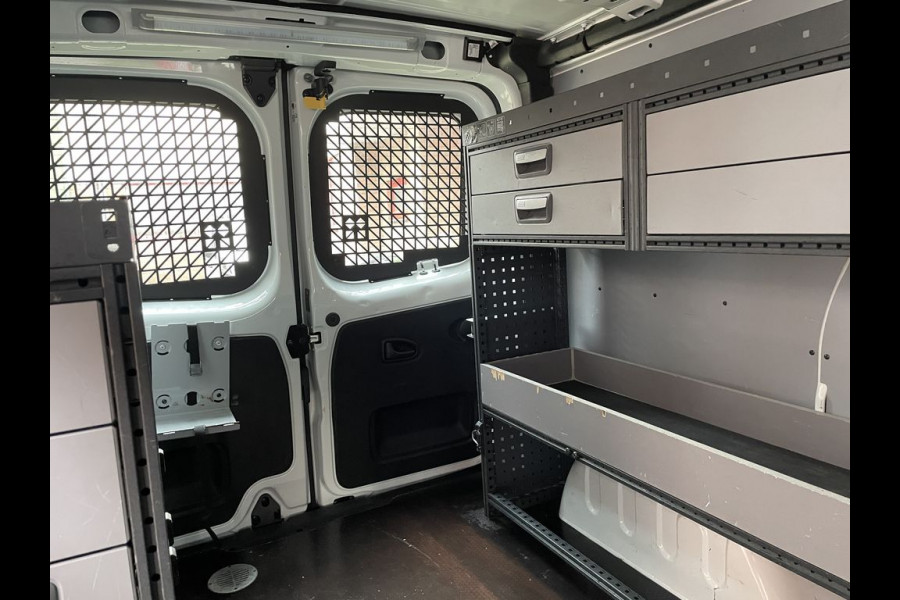 Renault Trafic 1.6 dCi 126pk E6 Comfort BPM Vrij! Lease €211 p/m, Airco, Bedrijfsinrichting, Trekhaak, PDC, Volledig onderhoudshistorie aanwezig
