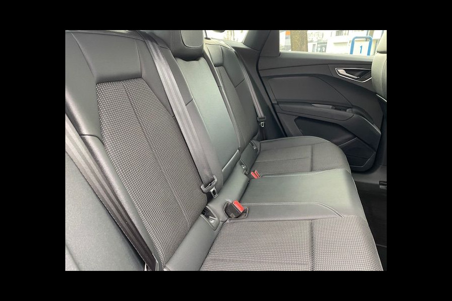 Audi Q4 Sportback e-tron 40 Launch Edition S Competition 77 kWh 65.000km Airco/ECC,S-Line,Virtueel Cockpit