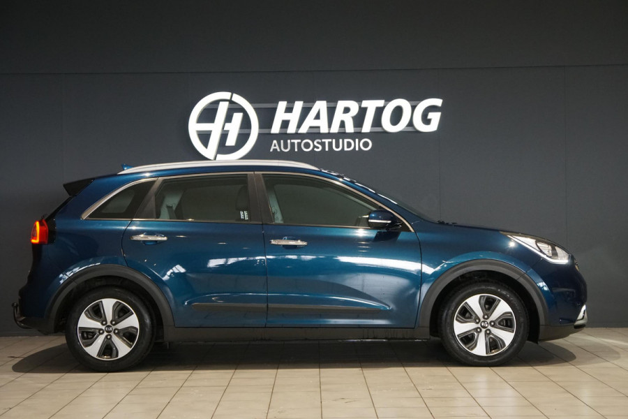 Kia Niro 1.6 GDi Hybrid First Edition + TREKHAAK / CARPLAY / CAMERA