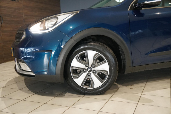 Kia Niro 1.6 GDi Hybrid First Edition + TREKHAAK / CARPLAY / CAMERA