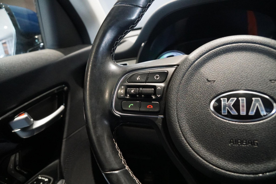Kia Niro 1.6 GDi Hybrid First Edition + TREKHAAK / CARPLAY / CAMERA