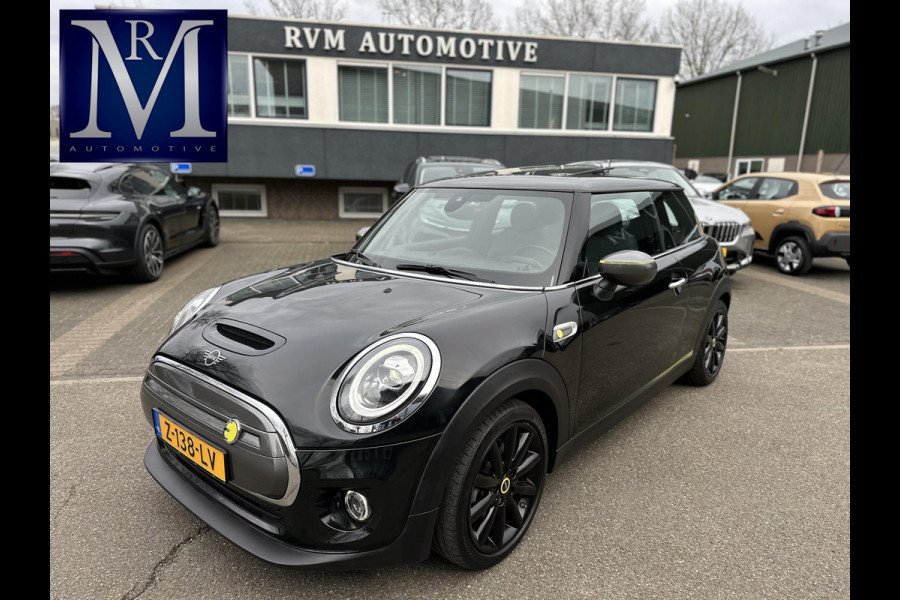 MINI Mini Electric Yours 33 kWh 3 FASE OPLADEN SOH 97% | PANO DAK | STOELVERARMING | CAMERA | APPLE CARPLAY | NAVI | FULL LED | KEYLES | 12M MND BOVAG GARANTIE