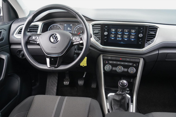 Volkswagen T-Roc 1.0 TSI Style / 38dkm NAP / Stoelverw. / Climate / Adaptieve Cruise / Carplay / Camera