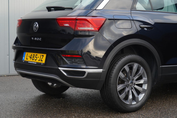 Volkswagen T-Roc 1.0 TSI Style / 38dkm NAP / Stoelverw. / Climate / Adaptieve Cruise / Carplay / Camera