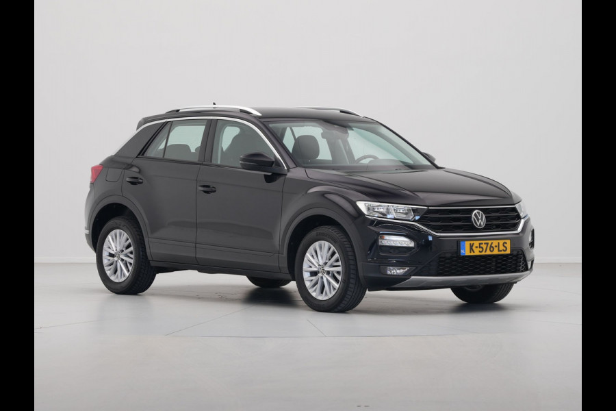 Volkswagen T-Roc 1.0 TSI 110pk Style Navigatie Camera Acc Lm Velgen 23