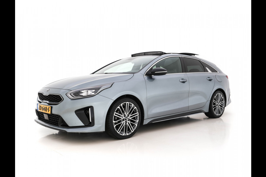 Kia ProCeed 1.6 CRDi GT-PlusLine-Sportpack Aut. *PANO | JBL-AUDIO | FULL-LED | LEATHER-ALCANTARA | KEYLESS | MEMORY-PACK | ADAPTIVE-CRUISE | CAMERA | LANE-ASSIST | SPORT-SEATS | NAVI-FULLMAP | SHIFT-PADDLES | DAB+ | TOWBAR | 18''ALU*