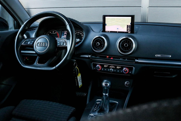 Audi A3 Limousine 1.5 TFSI S-LINE - LED - ROTOR - NAVI - 150pk