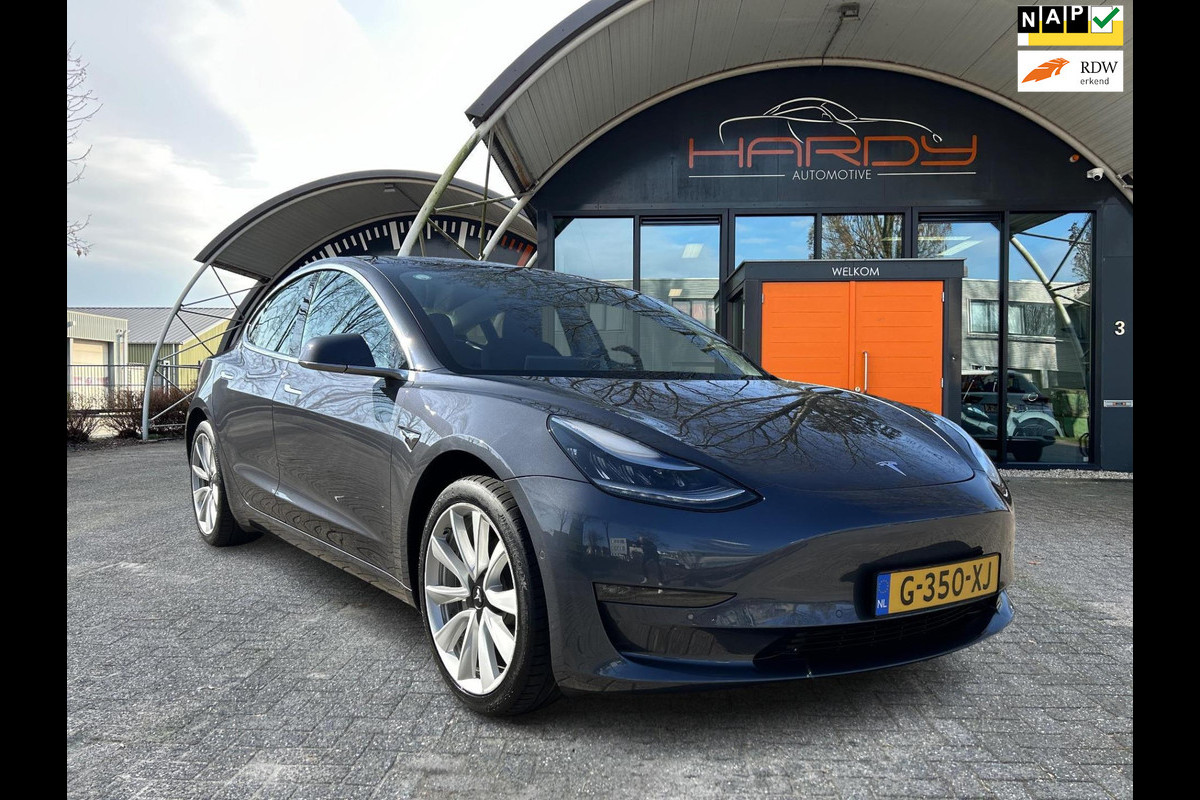 Tesla Model 3 Long Range AWD 75 kWh 87% SOH Trekhaak (1.000kg)