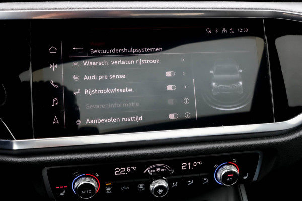 Audi Q3 Sportback 45 TFSI e S-LINE - PANO - TREKHAAK - ELEKTR. STOELEN