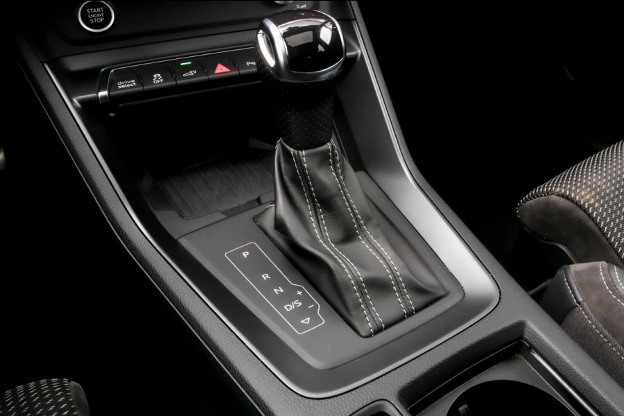 Audi Q3 Sportback 45 TFSI e S-LINE - PANO - TREKHAAK - ELEKTR. STOELEN