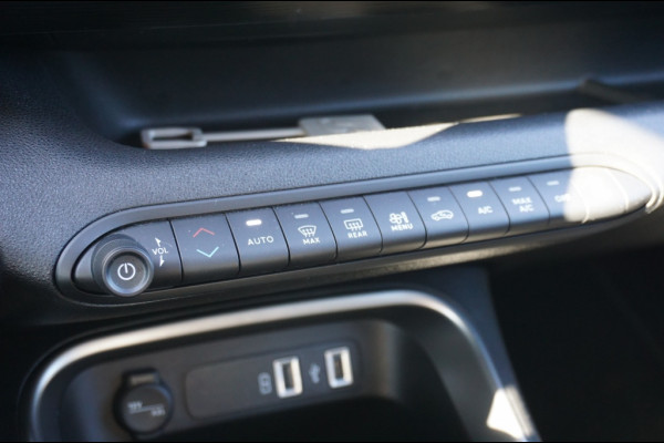Jeep Avenger 100PK Altitude ADAPTIVE CRUISE | CARPLAY | 360° PARK.SENS | DEMO