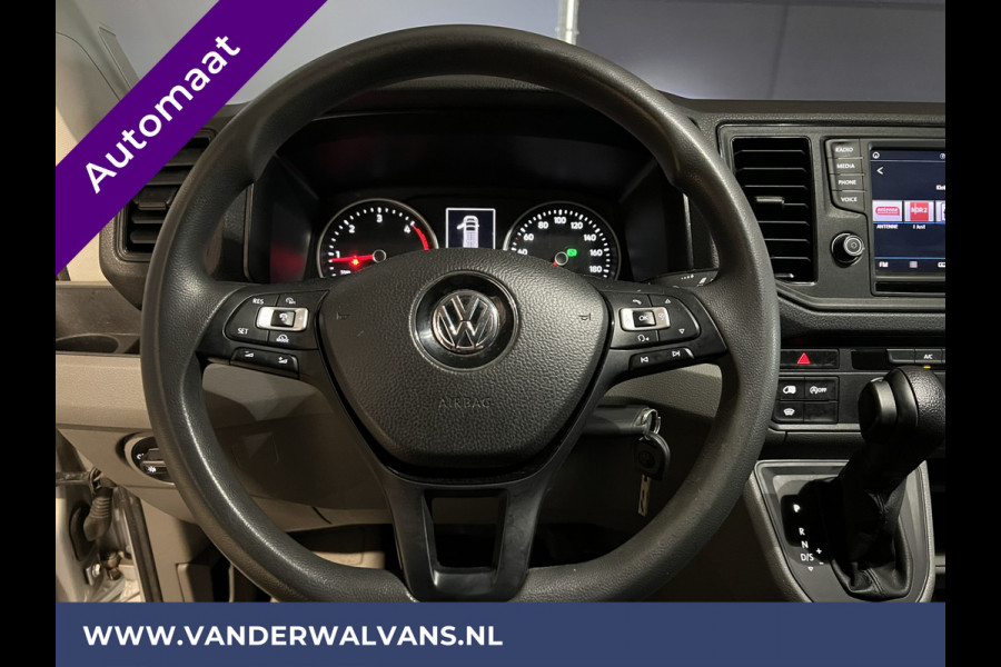 Volkswagen Crafter 2.0 TDI 177pk Automaat L3H3 L2H2 Euro6 Airco | 3000kg trekhaak | Camera | Navigatie | LED | Apple Carplay, Android Auto, Cruisecontrol, Parkeersensoren, Chauffeursstoel