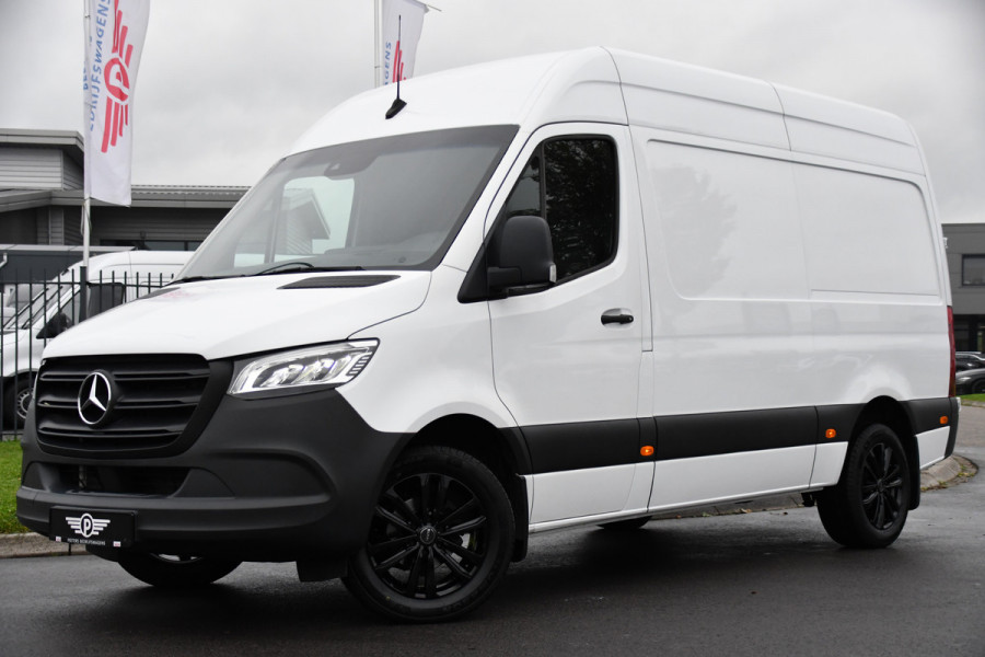 Mercedes-Benz Sprinter 317 1.9 CDI L2H2 RWD Camera, Carplay, Trekhaak, Cruise, LED, 170PK, Automaat, Multimedia, Stoelverwarming, UNIEK!