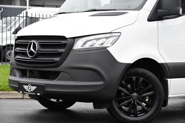Mercedes-Benz Sprinter 317 1.9 CDI L2H2 RWD Camera, Carplay, Trekhaak, Cruise, LED, 170PK, Automaat, Multimedia, Stoelverwarming, UNIEK!