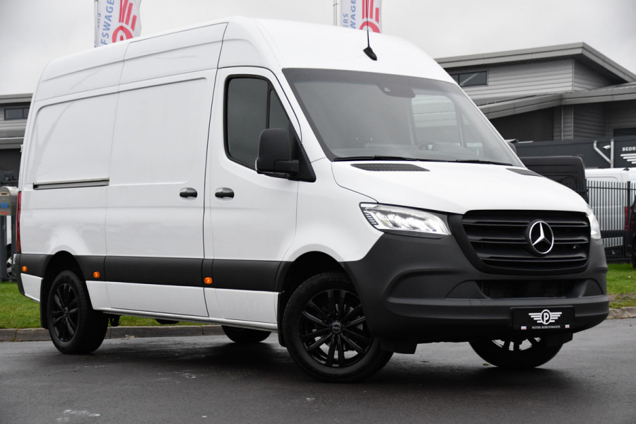 Mercedes-Benz Sprinter 317 1.9 CDI L2H2 RWD Camera, Carplay, Trekhaak, Cruise, LED, 170PK, Automaat, Multimedia, Stoelverwarming, UNIEK!