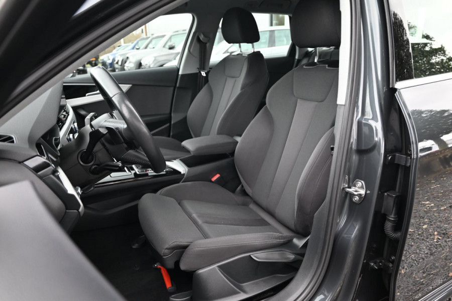 Audi A4 Avant 35 TFSI Launch Edition Business 150 PK Aut. 1e Eig Virtual LED PDC 18''