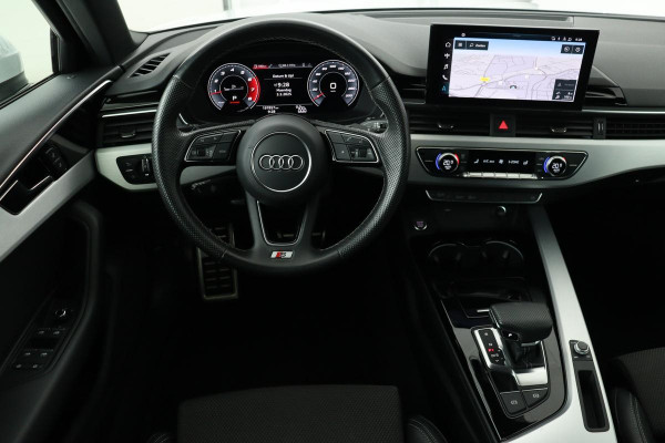 Audi A4 35 TFSI S edition | Carplay | Virtual Cockpit | Zwart Optiek | Sportstoelen | Navigatie | Full LED | Audi Sound | Half leder | S Line