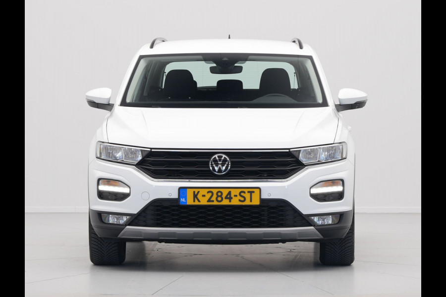 Volkswagen T-Roc 1.5 TSI 150pk DSG Style Navigatie Pdc Stoelverwarming Clima 143