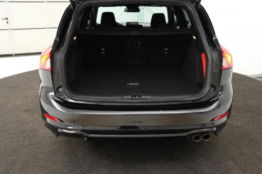 Ford Focus 1.5 EcoBoost ST Line | Camera | Carplay | Full LED | Keyless | Navigatie | Climate control | Sportstoelen | Cruise control