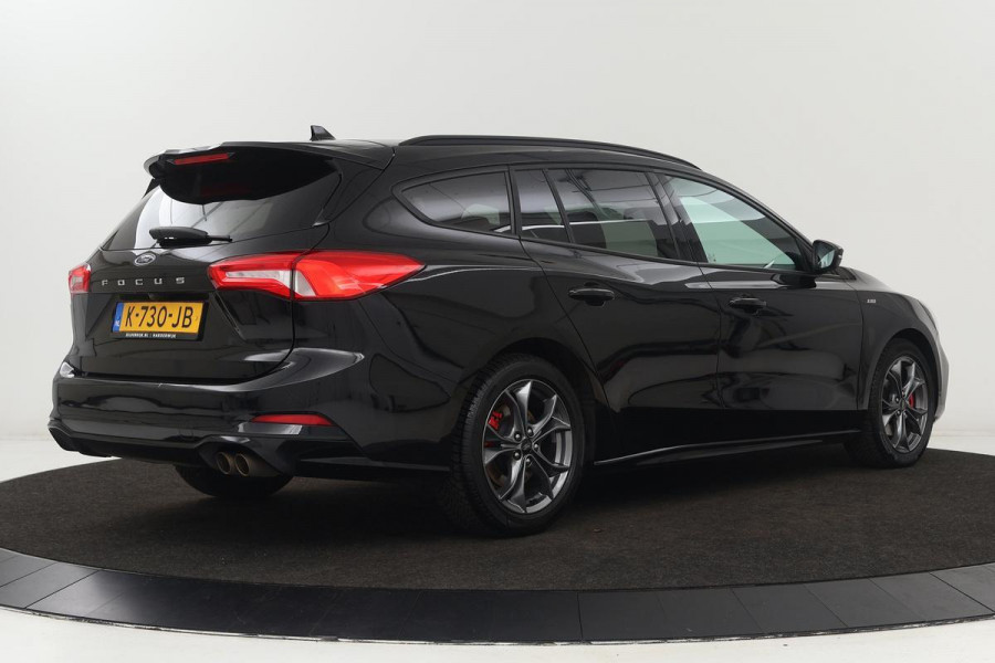 Ford Focus 1.5 EcoBoost ST Line | Camera | Carplay | Full LED | Keyless | Navigatie | Climate control | Sportstoelen | Cruise control