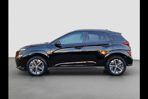 Hyundai Kona EV Premium 64 kWh | HUD | Stoelventilatie | Trekhaak | BSD | Leder |