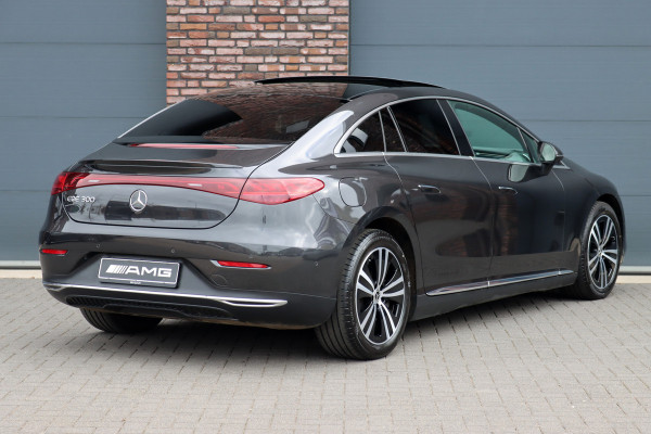 Mercedes-Benz EQE 300 Premium+ 89 kWh | Hyperscreen | Distronic+ | Panoramadak | Memory | Burmester | Digital Light | Keyless Go | Leder | Luchtkwaliteitspakket | Augmented Reality |