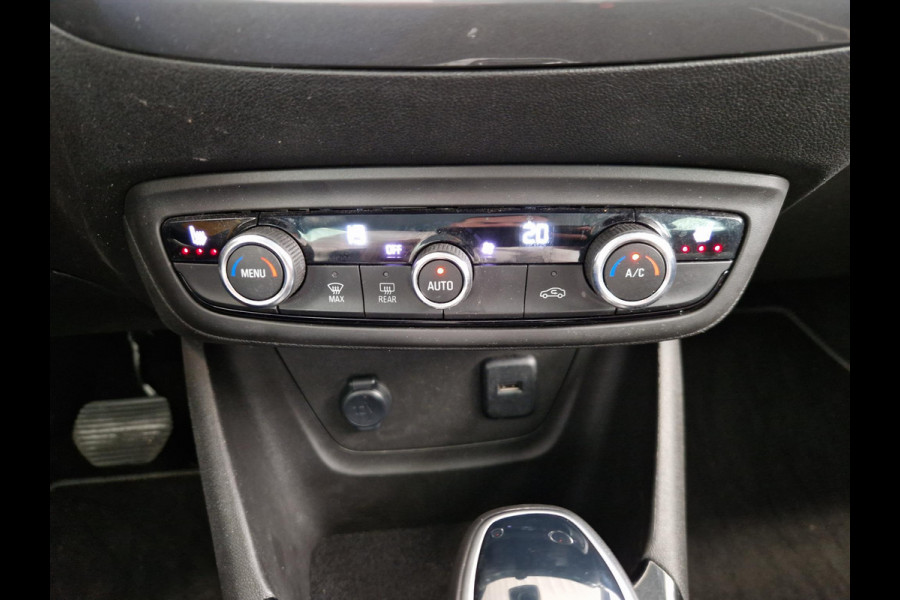 Opel Crossland 1.2 Turbo Design & Tech Automaat | Stoelverwarming | Achteruitrijcamera | Parkeersensoren voor en achter | Stuurwielverwarming | Apple Carplay/Android Auto