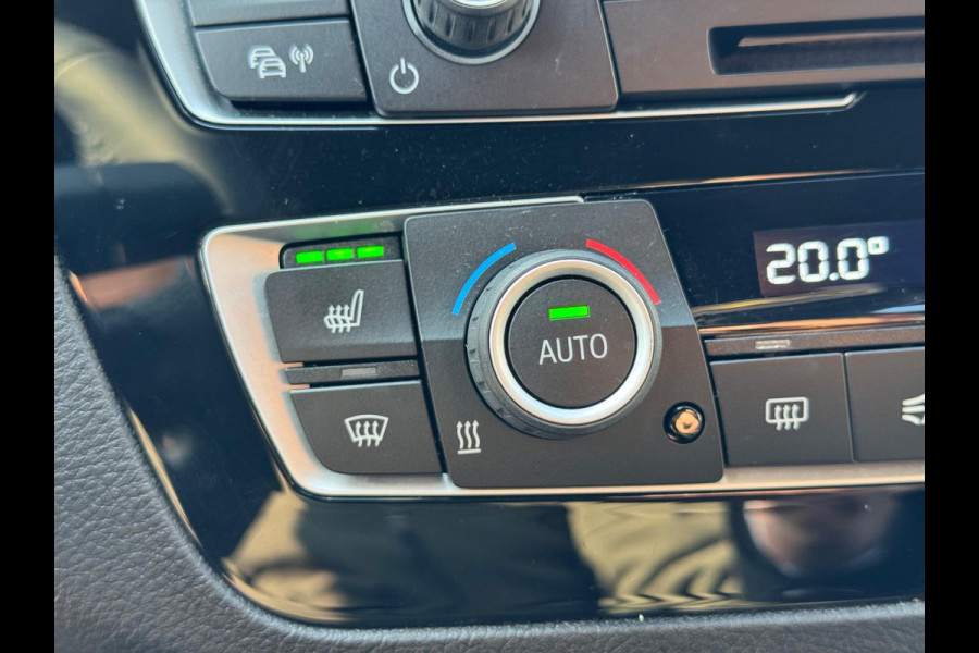 BMW 1-serie 118i Executive 2018 NAVI CLIMA LM NAP