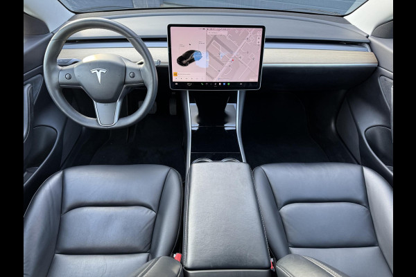 Tesla Model 3 Long Range AWD 75 kWh 2e Eigenaar,Autopilot,Trekhaak,Panodak,BTW Auto,Leder,360 Camera,NL Auto,N.A.P,APK tot 01-2026