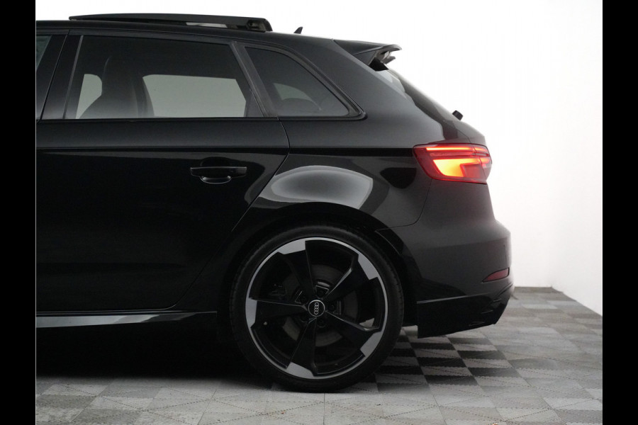 Audi RS3 Sportback 2.5 TFSI 550pk quattro (carbon intake,schaalstoelen,dealer-onderhouden)