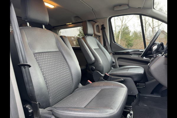 Ford Transit Custom 320 2.0 TDCI L1H1 Sport DC | SCI | 185pk Automaat | Dubbele Cabine | Trekhaak | Stoelverwarming | Bijrijdersstoel | Camera | Dubbele schuifdeur met privacy glass