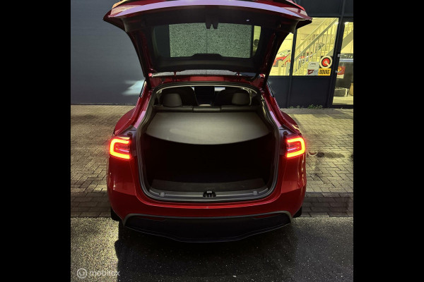 Tesla Model Y RWD ROOD 60kWh MMX PACK TREKHAAK