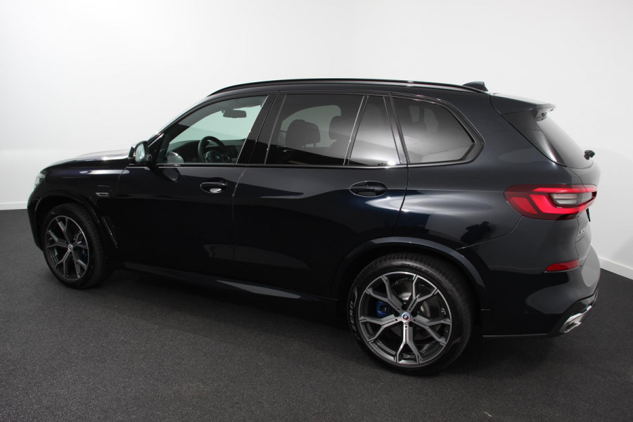 BMW X5 xDrive45e High Executive Demo ! | M-Sport | Panorama Dak | Head-Up Display | Harmon Kardon | 21 Inch Lichtmetalen Velgen | 360* Camera |