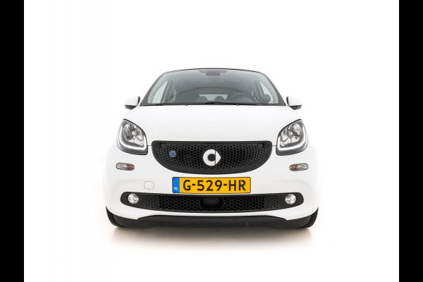 Smart Forfour EQ Business Solution Cool&Media-Pack 18 kWh [ 3-Fase ] (INCL-BTW) *PANO | FULL-LEATHER | NAVI-FULLMAP | CAMERA | AIRCO | SPORT-SEATS | AMBIENT-LIGHT | DAB | HEATED-SEATS | 16''ALU*