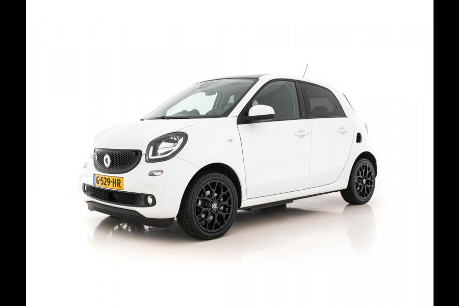 Smart Forfour EQ Business Solution Cool&Media-Pack 18 kWh [ 3-Fase ] (INCL-BTW) *PANO | FULL-LEATHER | NAVI-FULLMAP | CAMERA | AIRCO | SPORT-SEATS | AMBIENT-LIGHT | DAB | HEATED-SEATS | 16''ALU*