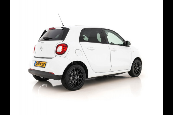 Smart Forfour EQ Business Solution Cool&Media-Pack 18 kWh [ 3-Fase ] (INCL-BTW) *PANO | FULL-LEATHER | NAVI-FULLMAP | CAMERA | AIRCO | SPORT-SEATS | AMBIENT-LIGHT | DAB | HEATED-SEATS | 16''ALU*