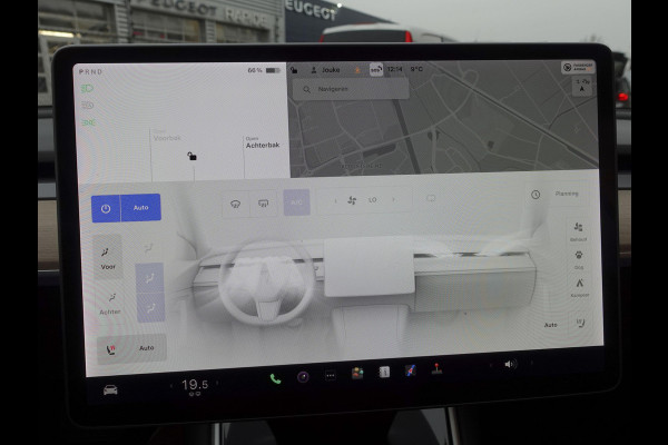 Tesla Model 3 Long Range AWD 75 kWh Trekhaak Autopilot LED Navi Autopilot Panoramadak Airco/ECC Stoelverwarming 19" LM Velgen Leder