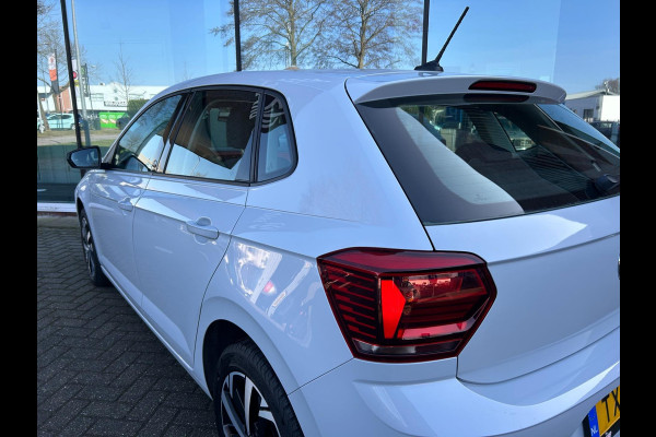 Volkswagen Polo 1.0 TSI Beats - Navi - Parkeerhulp - Airco - Org.NL