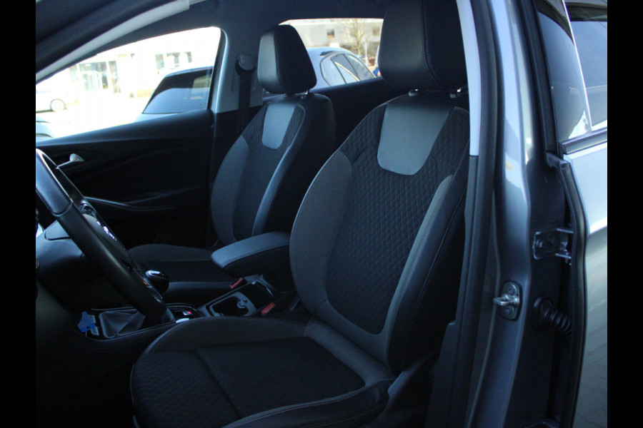 Opel Grandland X 1.2 Turbo 120 Jaar Edition NL AUTO | TREKHAAK | STUURWIEL VERW | STOELVERW | CARPLAY |
